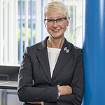  Annegret Kratofil